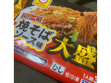 マルちゃん 屋台一番ソース焼そば大盛り1.5倍の実食写真（まめ7さん）