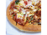 「ピザハット カマンベールの贅沢ミートソース スーパーカズレーザー4 たっぷりチーズクラスト」のクチコミ画像 by こつめかわうそさん