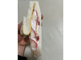「ローソン ICHIBIKO監修 いちごのミルクレープ風サンド」のクチコミ画像 by harrryさん
