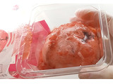 「ローソン Uchi Cafe’ いちごのトリコ！ベリーベリーケーキ」のクチコミ画像 by くまプップさん