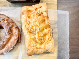 「ミスタードーナツ とろーり4種のチーズパイ」のクチコミ画像 by やにゃさん