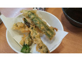 「かっぱ寿司 アスパラの天ぷら 一皿」のクチコミ画像 by なんやかんやさん