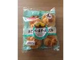 「ヤマザキ カマンベールチーズソフト 袋4個」のクチコミ画像 by こつめかわうそさん