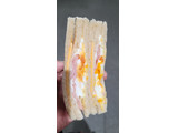「ローソンストア100 ハムチーズたまごサンド」のクチコミ画像 by タケダさん