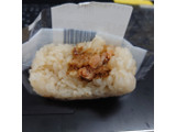 「セブン-イレブン 北海道産秋鮭とおかかのおむすび」のクチコミ画像 by tddtakaさん