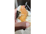 「ファミリーマート ごちむすび 炙り焼銀鮭はらみ」のクチコミ画像 by タケダさん