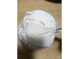 「セブン-イレブン ホイップクリームのミルクプリン」のクチコミ画像 by ゅぃぽんさん