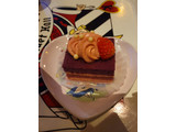 「オリエンタルランド クイーン・オブ・ハートのバンケットホール ストロベリークリームケーキ」のクチコミ画像 by 紫の上さん