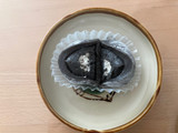 「セブン-イレブン 黒ごま大福 豆乳ホイップ入り」のクチコミ画像 by こつめかわうそさん