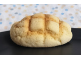 「Pasco ホイップメロンパン 北海道チーズクリーム 袋1個」のクチコミ画像 by ゆるりむさん