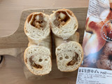 「べーぐる屋 自家製酵母パンroll キャラメルナッツ 一個」のクチコミ画像 by こつめかわうそさん