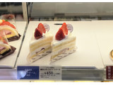 「シャトレーゼ バニラ香る純生クリームショートケーキ」のクチコミ画像 by はるなつひさん