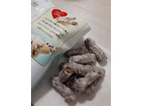 「三幸製菓 雪の宿 ミルクかりんとうクッキー＆クリーム 64g」のクチコミ画像 by もこもこもっちさん