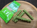 「森永製菓 小枝 抹茶チーズケーキ 箱4本×11」のクチコミ画像 by 食い辛抱断崖さん