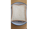 「イオン ベーカーズアンドベーカリー 毎日の食卓食パン 6枚」のクチコミ画像 by まめぱんださん