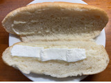 「第一パン コッペパン ジャージーミルク＆ホイップ」のクチコミ画像 by 骨なしスケルトンさん