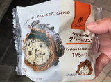 「ファミリーマート クッキー＆クリームシュー」のクチコミ画像 by なでしこ5296さん