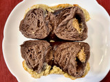 「inari bakery ショコラアールグレイチーズケーキ」のクチコミ画像 by やにゃさん