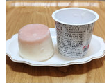 「HOKUNYU Luxe レアチーズプリン ストロベリーソース 90g」のクチコミ画像 by みにぃ321321さん