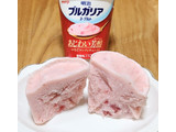 「明治 ブルガリアヨーグルトあじわい芳醇 いちごコンフィチュール カップ110g」のクチコミ画像 by みにぃ321321さん