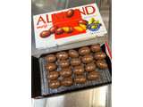「明治 アーモンドチョコレート 箱88g」のクチコミ画像 by mika.さん