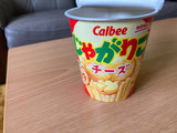 「カルビー じゃがりこ チーズ カップ55g」のクチコミ画像 by こつめかわうそさん