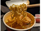 「セブン＆アイ セブンプレミアム 激辛魚介豚骨ラーメン カップ70g」のクチコミ画像 by モーパパさん