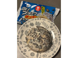 「ファミリーマート ファミマルSweets 白いブラックサンダー クッキー＆クリームシュー」のクチコミ画像 by chickyさん