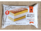 「ファミリーマート ファミマルSweets クリームたっぷり厚切りケーキサンド」のクチコミ画像 by ゆるりむさん