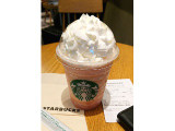 スターバックス ピーチ ＆ ピーチミルク フラペチーノの実食写真（Falconsableさん）