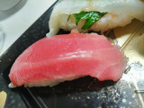 にぎりの徳兵衛 中トロの実食写真（なんやかんやさん）