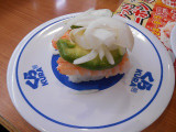 くら寿司 えびアボカドの実食写真（やっぺさん）