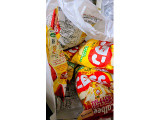 カルビー ポテトチップス ワンタンしょうゆ味仕立ての実食写真（アイスりさん）