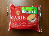 ロピア マリーキャラメルサンドの実食写真（こつめかわうそさん）