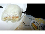 「ファミリーマート Sweets＋ やわらかぎゅうひで包んだWチーズケーキ 袋1個」のクチコミ画像 by Kotoさん