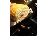 「Pasco おいしいシューロール いちごのチーズケーキ」のクチコミ画像 by やすもとさん
