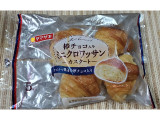 ヤマザキ 棒チョコ入りミニクロワッサン カスタード