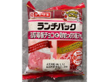 ヤマザキ ランチパック 極厚苺板チョコと果肉たっぷり苺ジャム