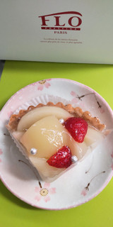 「FRO 桃と苺のミルクティータルト 1個」のクチコミ画像 by minorinりん さん