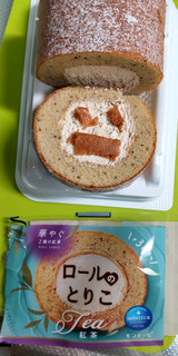 「モンテール 小さな洋菓子店 ロールのとりこ・紅茶 4個」のクチコミ画像 by minorinりん さん