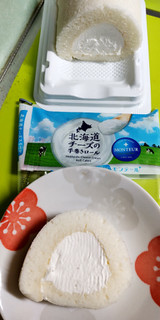 「モンテール 小さな洋菓子店 北海道チーズの手巻きロール 4個」のクチコミ画像 by minorinりん さん