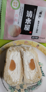 「清水屋食品 生クリームパン 白桃 袋1個」のクチコミ画像 by minorinりん さん