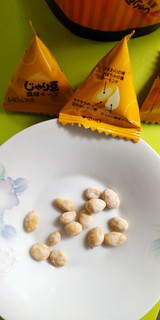 「トーノー じゃり豆 チーズを纏った大人の種菓子 袋80g」のクチコミ画像 by minorinりん さん