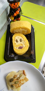 「モンテール 小さな洋菓子店 北海道かぼちゃの手巻きロール 4個」のクチコミ画像 by minorinりん さん