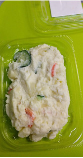 「ダイエー じゃが芋が美味しいポテトサラダ パック112g」のクチコミ画像 by minorinりん さん