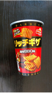 「フリトレー リッチギザ 濃厚BBQ味 カップ65g」のクチコミ画像 by レビュアーさん