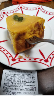 「AZUL YARD BAKED Cheesecake Pumpkin」のクチコミ画像 by おうちーママさん