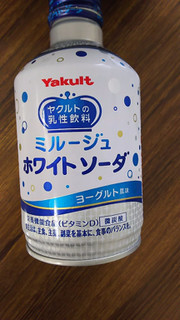 「ヤクルト ヤクルトの乳性飲料ミルージュ ホワイトソーダ 缶300ml」のクチコミ画像 by ﾙｰｷｰｽﾞさん