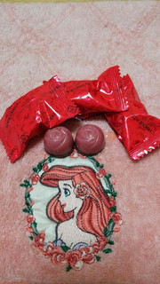 「セブンプレミアム いちごチョコレート 袋48g」のクチコミ画像 by 紫の上さん