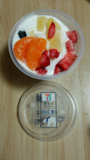 「セブンプレミアム 練乳の味わい白くま カップ250ml」のクチコミ画像 by あんじゅろぜさん